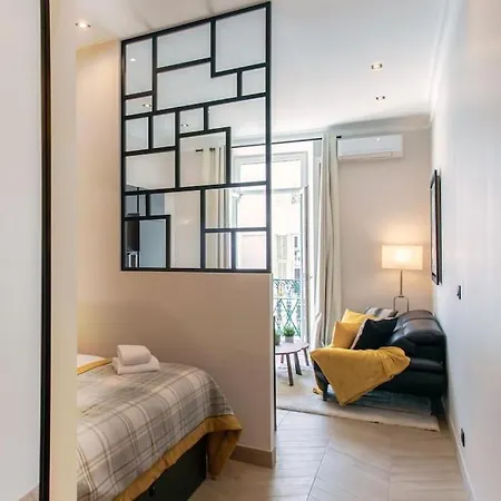 L37 F1 2 Min De La Balcon & Clim 아파트